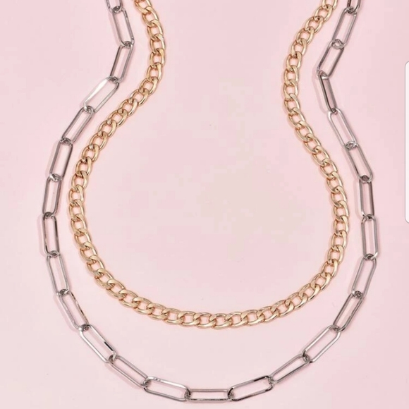 *Dallas* Set of 2 Chain Necklace - Picture 4 of 5